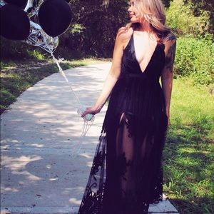 Stunning Luxxel Dress